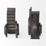 gear art sculpture aligned from front