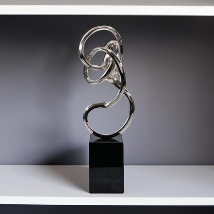 swirl sculpture display